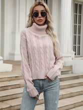 Rosa Pullover mit hohem Kragen