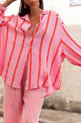 Gestreifte Strickjacke mit langen Ärmeln