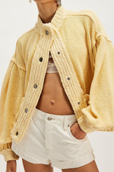 Lässiger, locker gestrickter Retro-Cardigan im Stil des alten Geldes