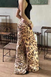 Low-Rise Washed Leopard Wide-Leg Retro Jeans