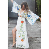 Maxikleid im Boho-Stil aus Baumwolle mit Blumenstickerei und tiefem V-Ausschnitt