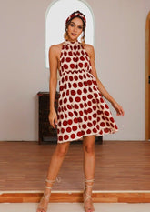 Neckholder-Kleid mit offenem Rücken und Polka-Dots