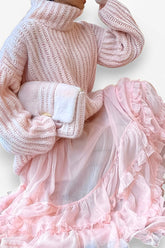 Stehkragen und bequemes Strickkleid