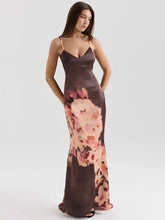 Satin-Maxikleid mit Blumenmuster und Spaghettiträgern