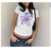 Baby-T-Shirt mit Blumenmuster und Rundhalsausschnitt