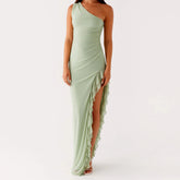 Ärmelloses One-Shoulder-Kleid mit figurbetonter Silhouette
