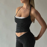 Seidiges Top aus gekreuztem Strickgewebe