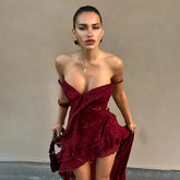 Burgunderfarbenes kurzes Mini-Abendkleid aus Tüll mit schulterfreiem Schnitt und Schnürung