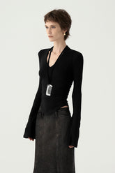 Schickes, minimalistisches, tailliertes Langarm-Unterhemd mit V-Ausschnitt