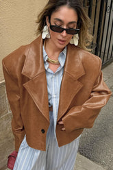 Elegante Blazerjacke aus PU-Leder mit Kragen