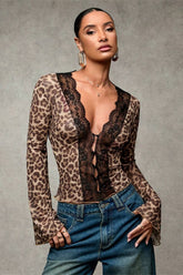 Sexy Bluse mit Leopardenmuster und Spitzeneinsätzen