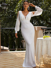 Hepburn-Abendkleid mit V-Ausschnitt, langen Ärmeln, elegantem Meerjungfrauenschnitt und Pailletten