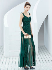 Paillettenbesetztes langes Abendkleid 
