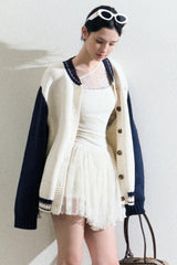 Cardigan-Jacke im College-Stil