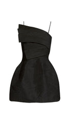 Schwarzes Minikleid mit Trägern