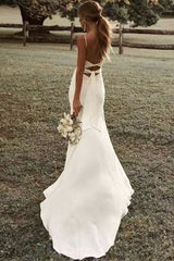 Satin-Kleid mit rückenfreiem Camisole-Oberteil – leichtes Partykleid