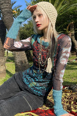 Bedruckte, schmal geschnittene Strickbluse mit Mesh-Einsätzen und langen Ärmeln