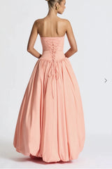 Gelbes, trägerloses, asymmetrisches Babydoll-Partykleid mit Bindebändern