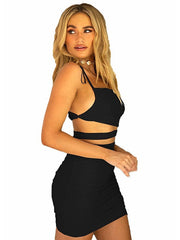 Kleid mit Schulterträgern 