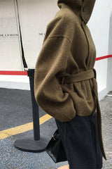 Rollkragenmantel, locker geschnitten, doppelseitig, aus Wolle, mit Bindegürtel, Retro-Stil