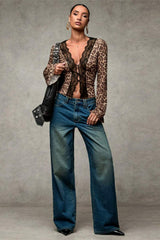 Sexy Bluse mit Leopardenmuster und Spitzeneinsätzen