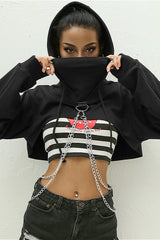 Kurzer, lockerer Hoodie mit Kettenpanel