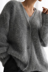 Strickjacke aus weichem Nerzfleece mit V-Ausschnitt, locker gestrickt
