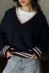 Lässiger, gestreifter, farblich abgesetzter V-Ausschnitt-Strickpullover
