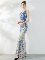 schlankes langes Abendkleid 