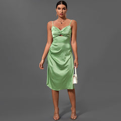 Trägerloses, ärmelloses, figurbetontes Midi-Kleid mit Cut-Outs