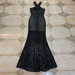 Ärmelloses, figurbetontes Maxikleid mit V-Ausschnitt und Pailletten HT2746