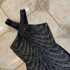 Ärmelloses, figurbetontes Maxikleid mit V-Ausschnitt und Pailletten HT2746