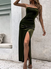 Rückenfreies Strickkleid 