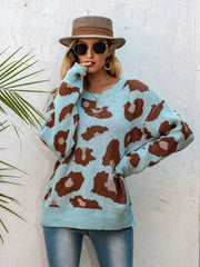 Leopardenstrickpullover mit überschnittenen Schultern 