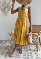 Kleid mit Schleifenkragen und Muschelspitze