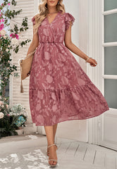 Kleid mit Blumenmuster und flatternden Ärmeln