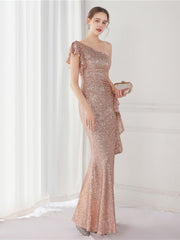 Traumhaftes, schlankes Party-Abendkleid 
