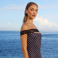 Minikleid mit Bandeau-Detail und Spitzenmuster mit Polka-Dot-Print