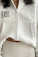 Bestickter Hoodie im Oversize-Streetstyle