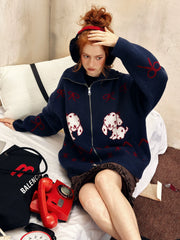 Oversized-Pullover mit Reißverschluss und Welpenmotiv