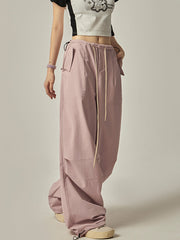 Rosa Cargohose mit weitem Bein