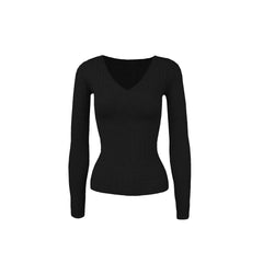 Schmal geschnittener Langarmpullover mit tiefem V-Ausschnitt 