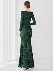Temperamentvolles, langärmeliges Abendkleid 