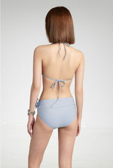 Bikini-Set in staubblauem Blumenmuster mit passendem Maxi-Sarongrock