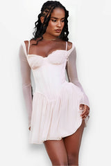 Französisches Kleid mit Mesh-Spitze und Fischgrätenmuster