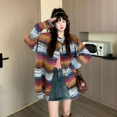Oversized Flauschiger, gestreifter Cardigan mit Knopfleiste