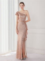 Traumhaftes, schlankes Party-Abendkleid 