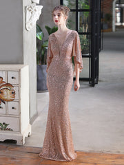 Elegantes Abendkleid mit Engelsflügeln 