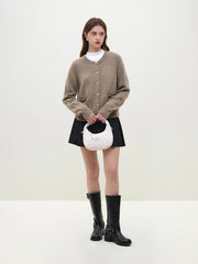Handgefertigte Strickjacke mit Schleife und langen Ärmeln