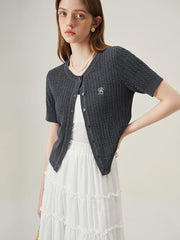 Lässiger Sommer-Leinen-Strickcardigan